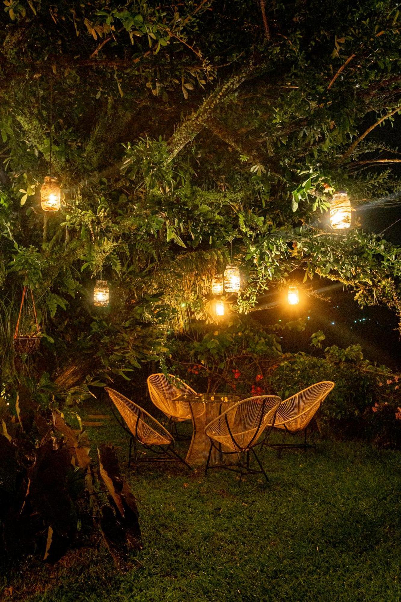 Hotel Juayua Luaran gambar